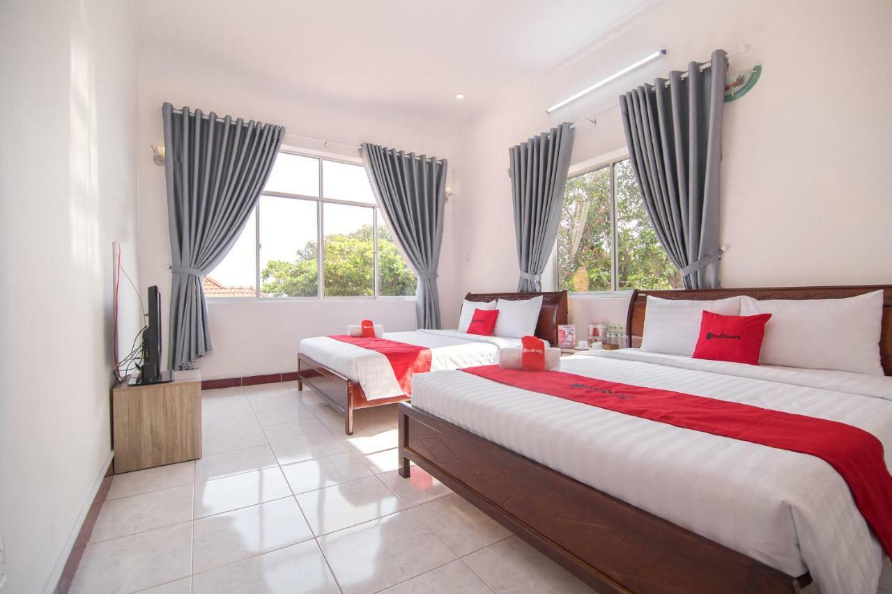 RedDoorz Plus near Bai Truoc Vũng Tàu Exterior foto